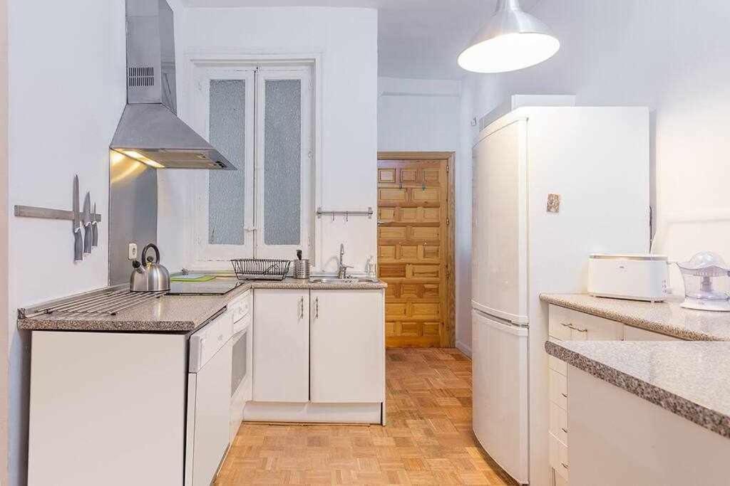 Ferienwohnung Piso Confortable Y Centrico Madrid Exterior foto