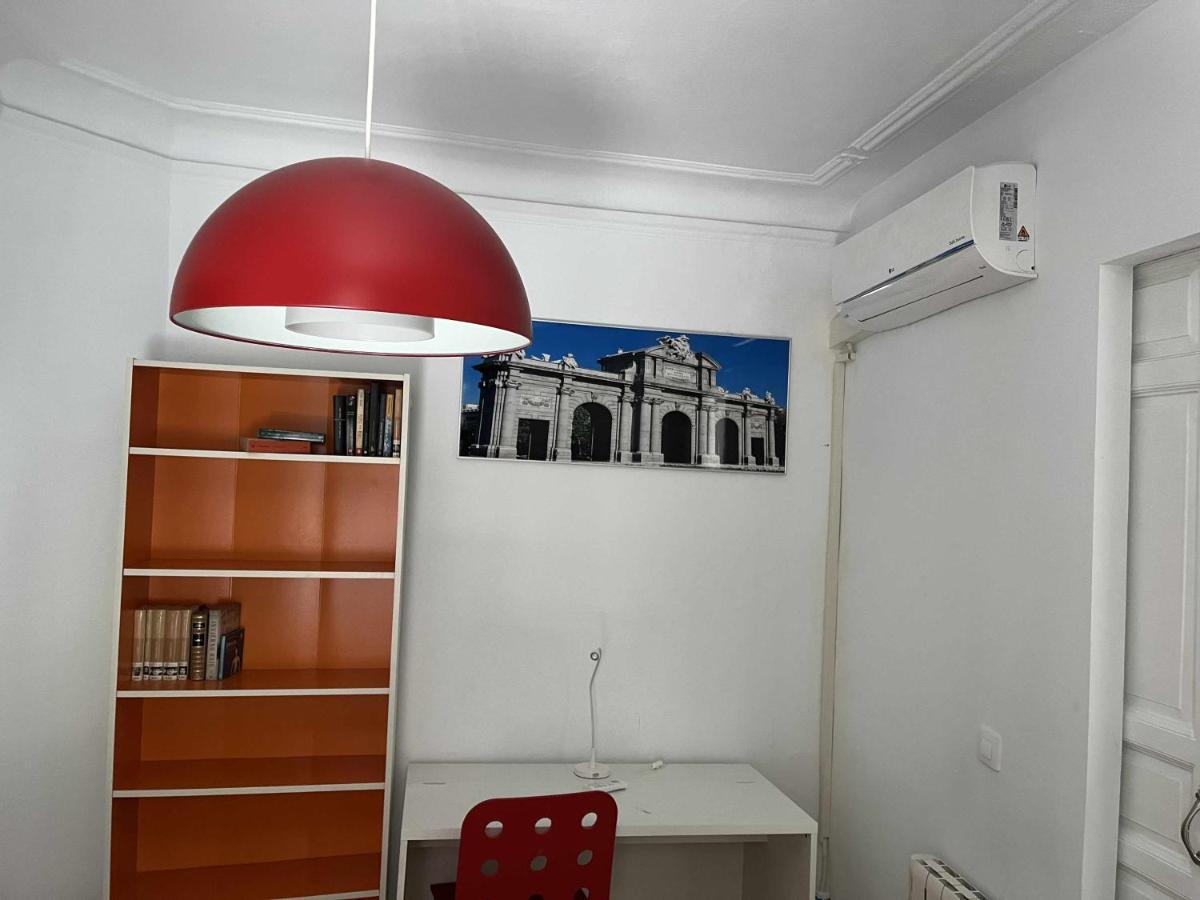 Ferienwohnung Piso Confortable Y Centrico Madrid Exterior foto